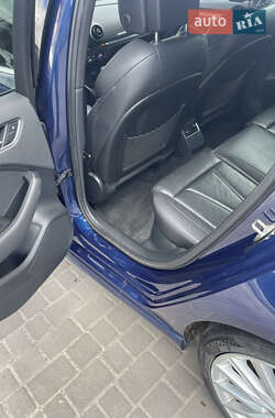 Хэтчбек Audi A3 2016 в 