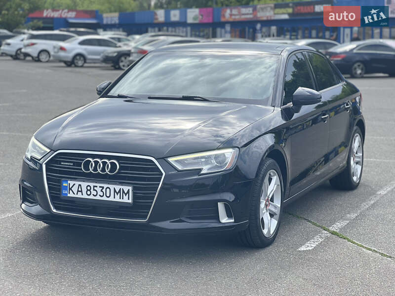 Седан Audi A3 2017 в 