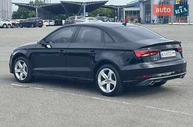 Седан Audi A3 2017 в 