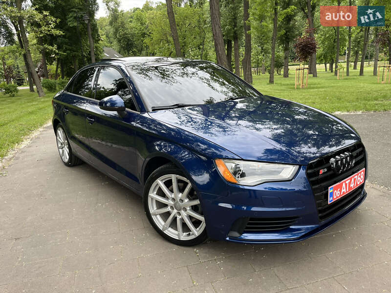 Седан Audi A3 2015 в 