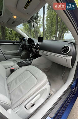 Седан Audi A3 2015 в 
