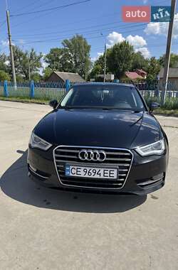 Хэтчбек Audi A3 2015 в Черновцах