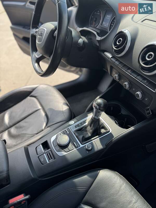 Хэтчбек Audi A3 2015 в Черновцах фото 7 Хэтчбек Audi A3 2015 в Черновцах