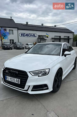 Седан Audi A3 2016 в 