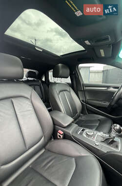 Седан Audi A3 2016 в 