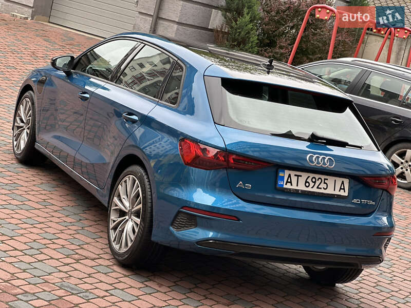 Хэтчбек Audi A3 2021 в Ивано-Франковске