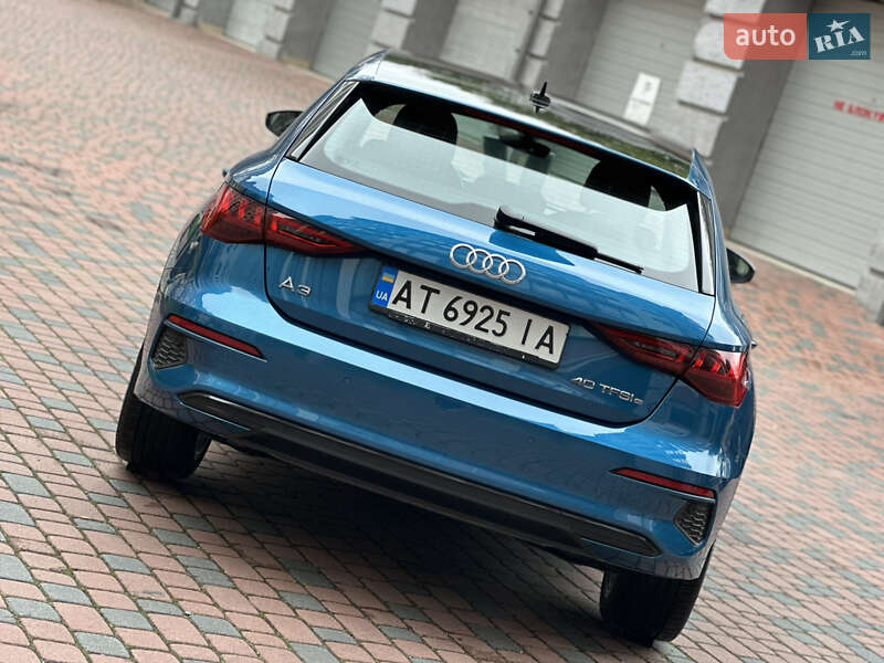 Хэтчбек Audi A3 2021 в Ивано-Франковске