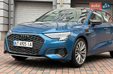 Хэтчбек Audi A3 2021 в 