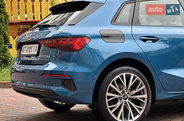 Хэтчбек Audi A3 2021 в 