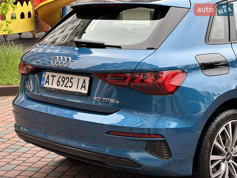 Хэтчбек Audi A3 2021 в Ивано-Франковске