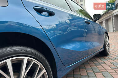 Хэтчбек Audi A3 2021 в 