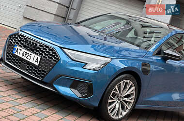 Хэтчбек Audi A3 2021 в 