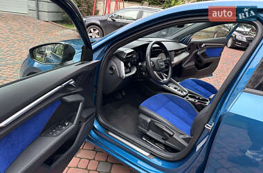 Хэтчбек Audi A3 2021 в 