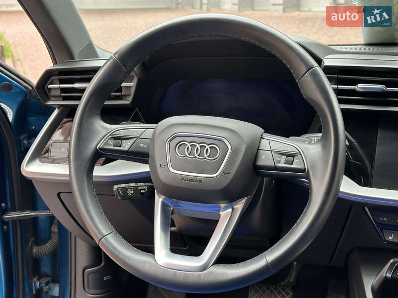 Хэтчбек Audi A3 2021 в Ивано-Франковске