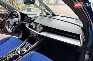Хэтчбек Audi A3 2021 в 