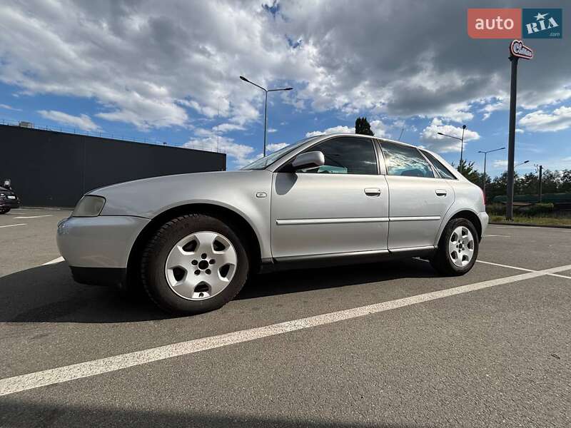 Хэтчбек Audi A3 2001 в Киеве