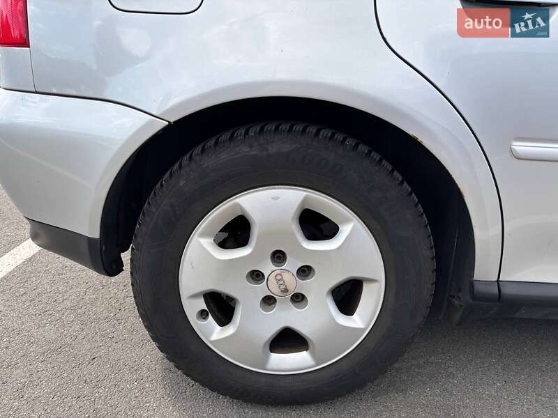 Хэтчбек Audi A3 2001 в Киеве
