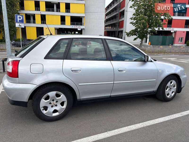Хэтчбек Audi A3 2001 в Киеве