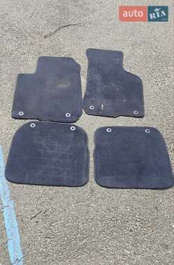 Хэтчбек Audi A3 2001 в 
