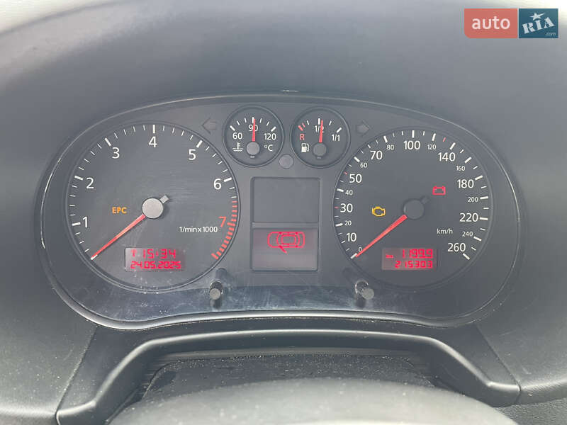 Хэтчбек Audi A3 2001 в Черкассах