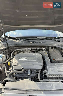 Седан Audi A3 2014 в 