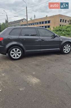 Хэтчбек Audi A3 2007 в 