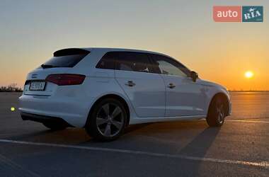 Хэтчбек Audi A3 2013 в Днепре