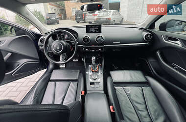 Седан Audi A3 2015 в 