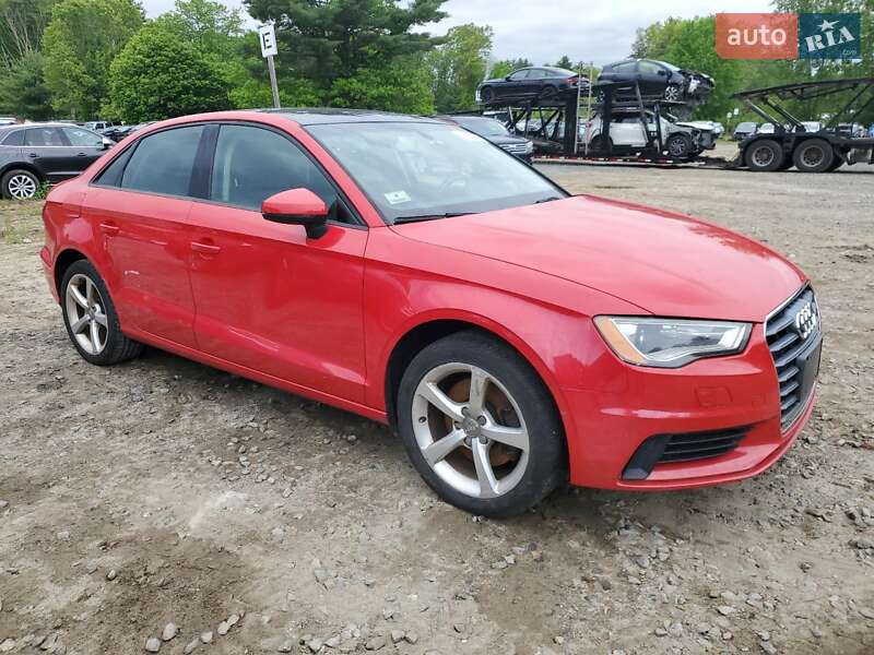 Седан Audi A3 2015 в Виннице