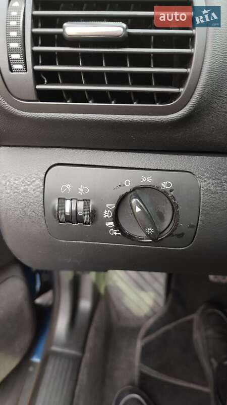 Хэтчбек Audi A3 2003 в Запорожье