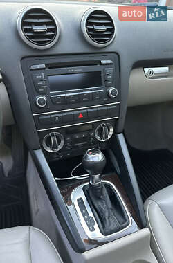 Хэтчбек Audi A3 2011 в 