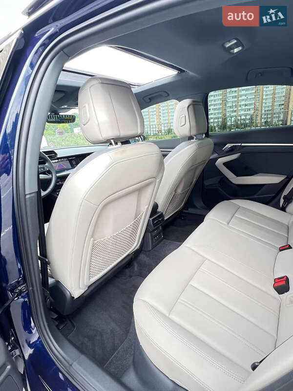 Седан Audi A3 2022 в Львове