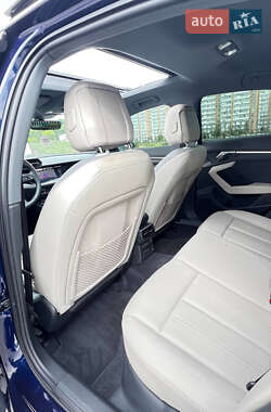 Седан Audi A3 2022 в 