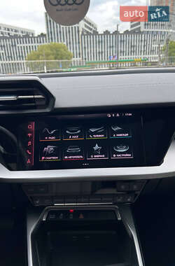 Седан Audi A3 2022 в 