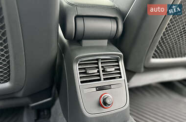 Хэтчбек Audi A3 2016 в 