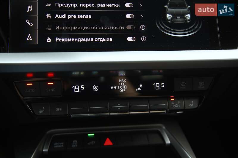 Хэтчбек Audi A3 2022 в Харькове