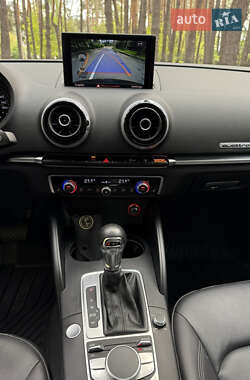 Седан Audi A3 2015 в 