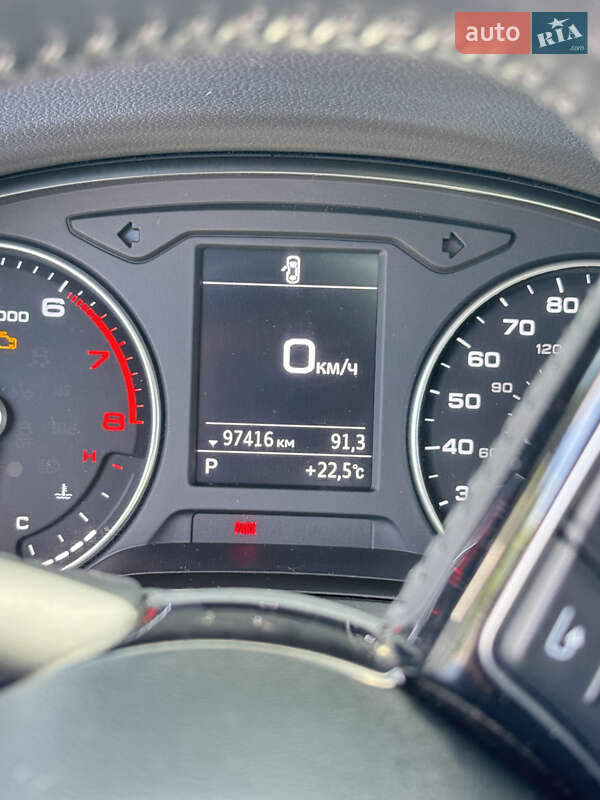 Седан Audi A3 2018 в Николаеве