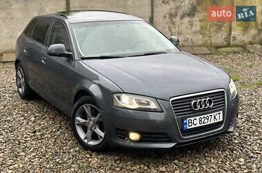 Хетчбек Audi A3 2009 в 