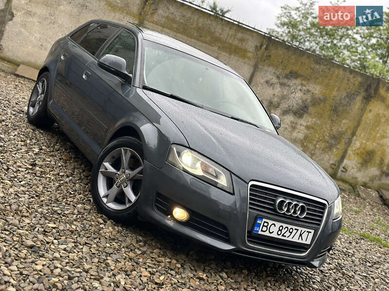Хетчбек Audi A3 2009 в 