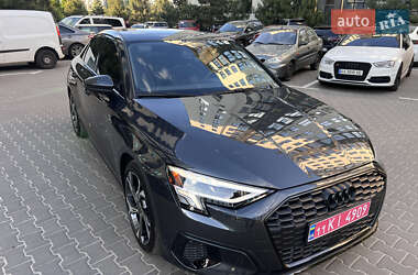 Седан Audi A3 2023 в 