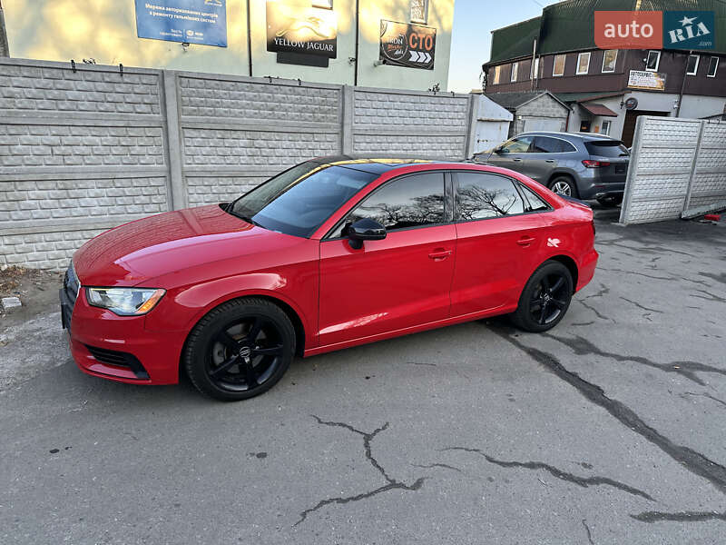 Седан Audi A3 2015 в 