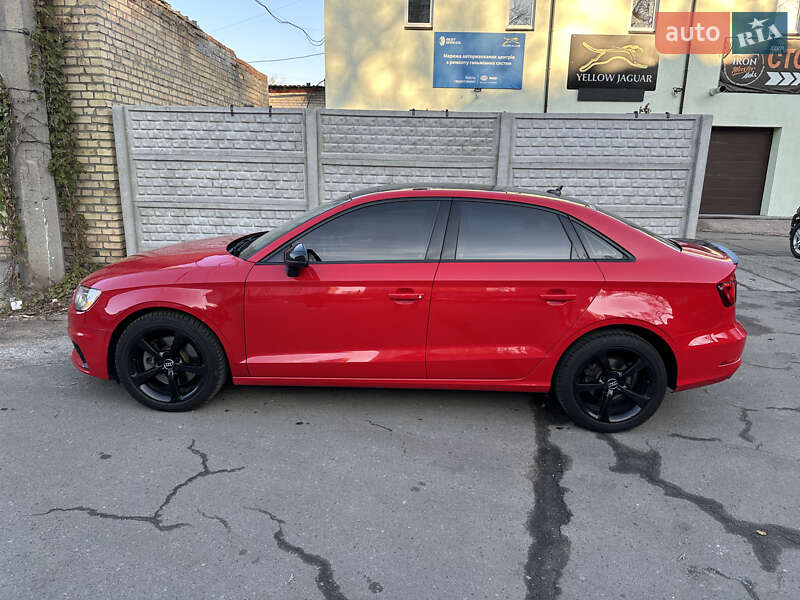 Седан Audi A3 2015 в Києві
