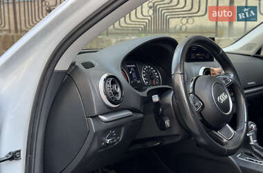 Седан Audi A3 2014 в 