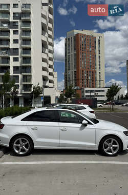 Седан Audi A3 2015 в 