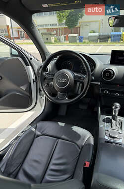 Седан Audi A3 2015 в 