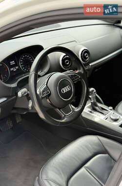 Седан Audi A3 2015 в 