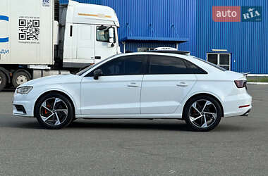 Седан Audi A3 2015 в 