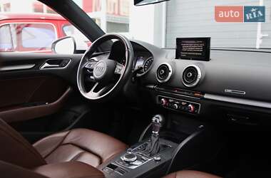 Седан Audi A3 2018 в 