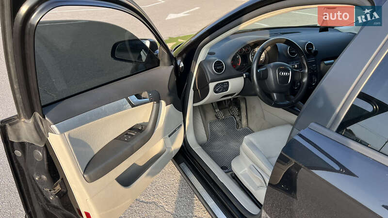 Хэтчбек Audi A3 2005 в Виннице
